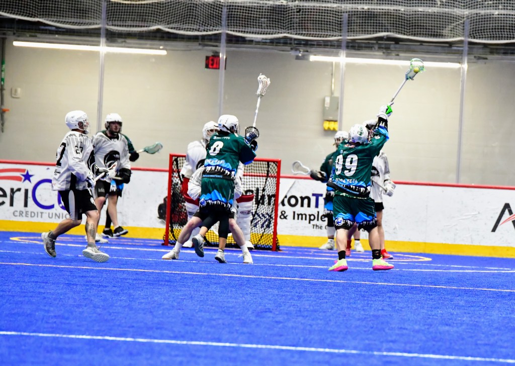 Images from game versus Yeti